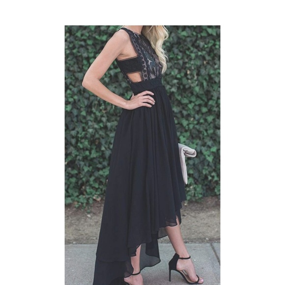 AVRIL Black Floral Asymmetrical Maxi Dress - Picture 6 of 7